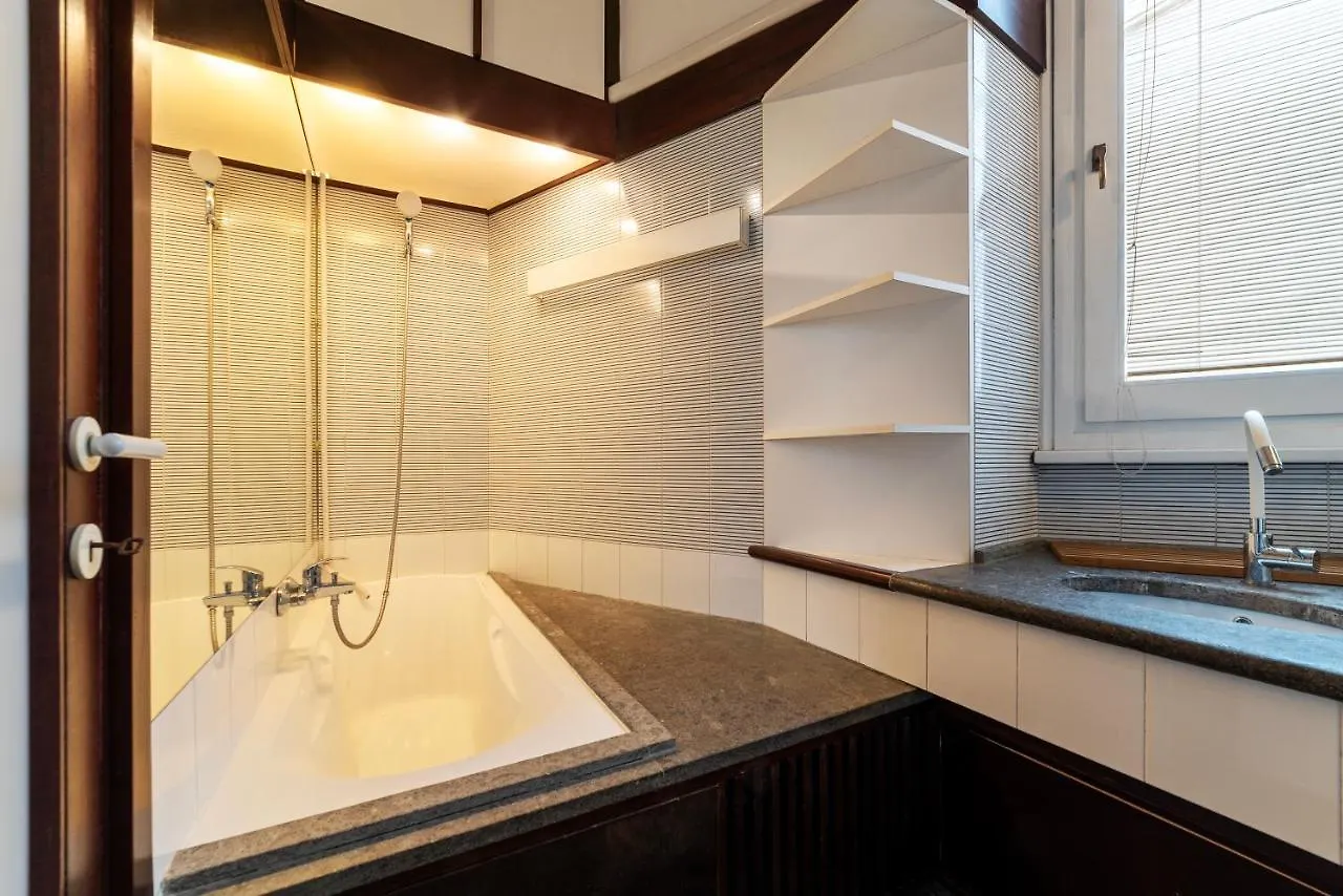 Piazza Navona Petite House Apartment Rome